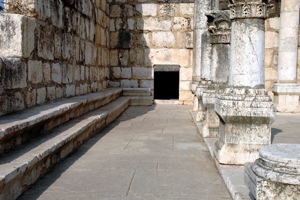 27-Capernaum synagogue ruins